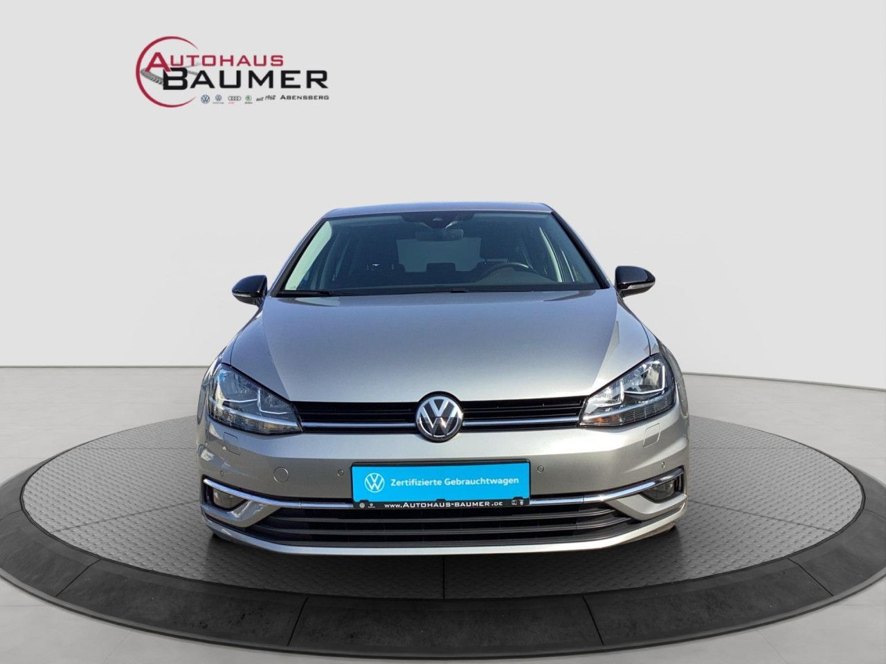 Fahrzeugabbildung Volkswagen Golf VII Comfortline IQ.DRIVE 1.0 TSI AHK Navi