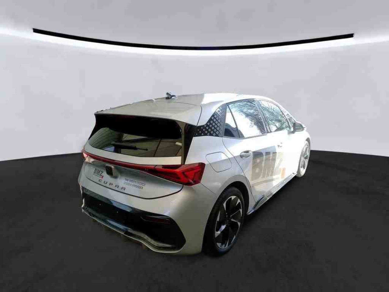 Fahrzeugabbildung CUPRA Born e-boost electric 62 kWh Kamera Sitzheizung