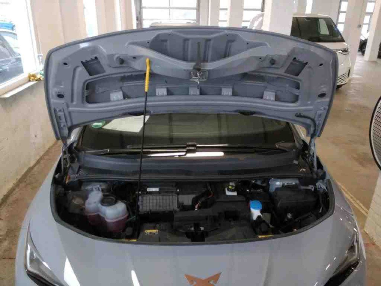 Fahrzeugabbildung CUPRA Born electric 62 kWh Kamera Sitzheizung Navi LED