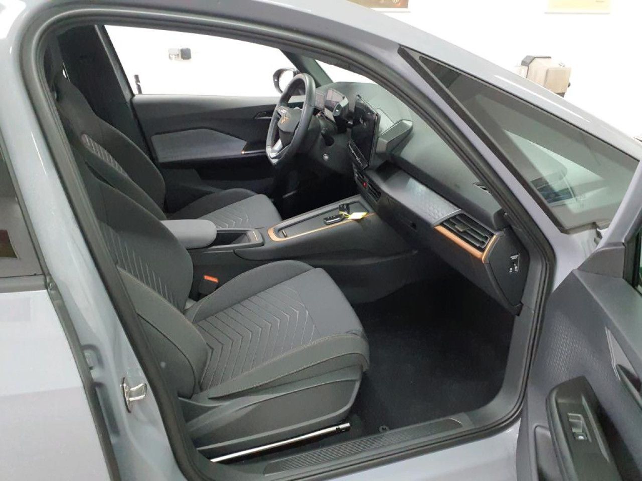 Fahrzeugabbildung CUPRA Born electric 62kWh Kamera Navi LED Sitzheizung