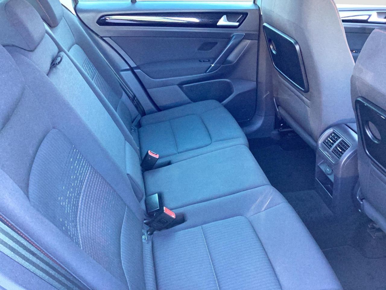 Fahrzeugabbildung Volkswagen Golf Sportsvan Sound 1.4 TSI Navi Climatronic