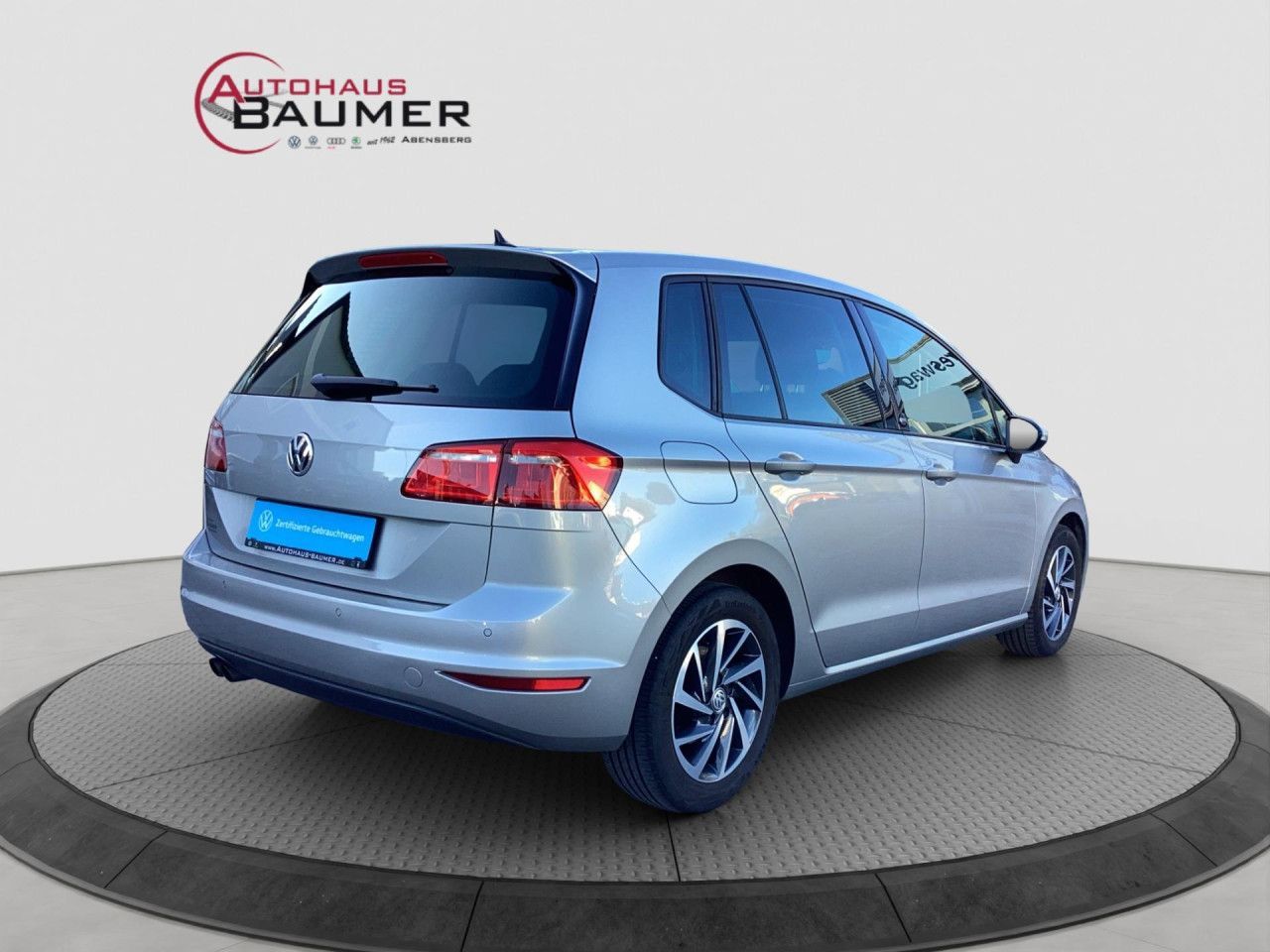 Fahrzeugabbildung Volkswagen Golf Sportsvan Sound 1.4 TSI Navi Climatronic