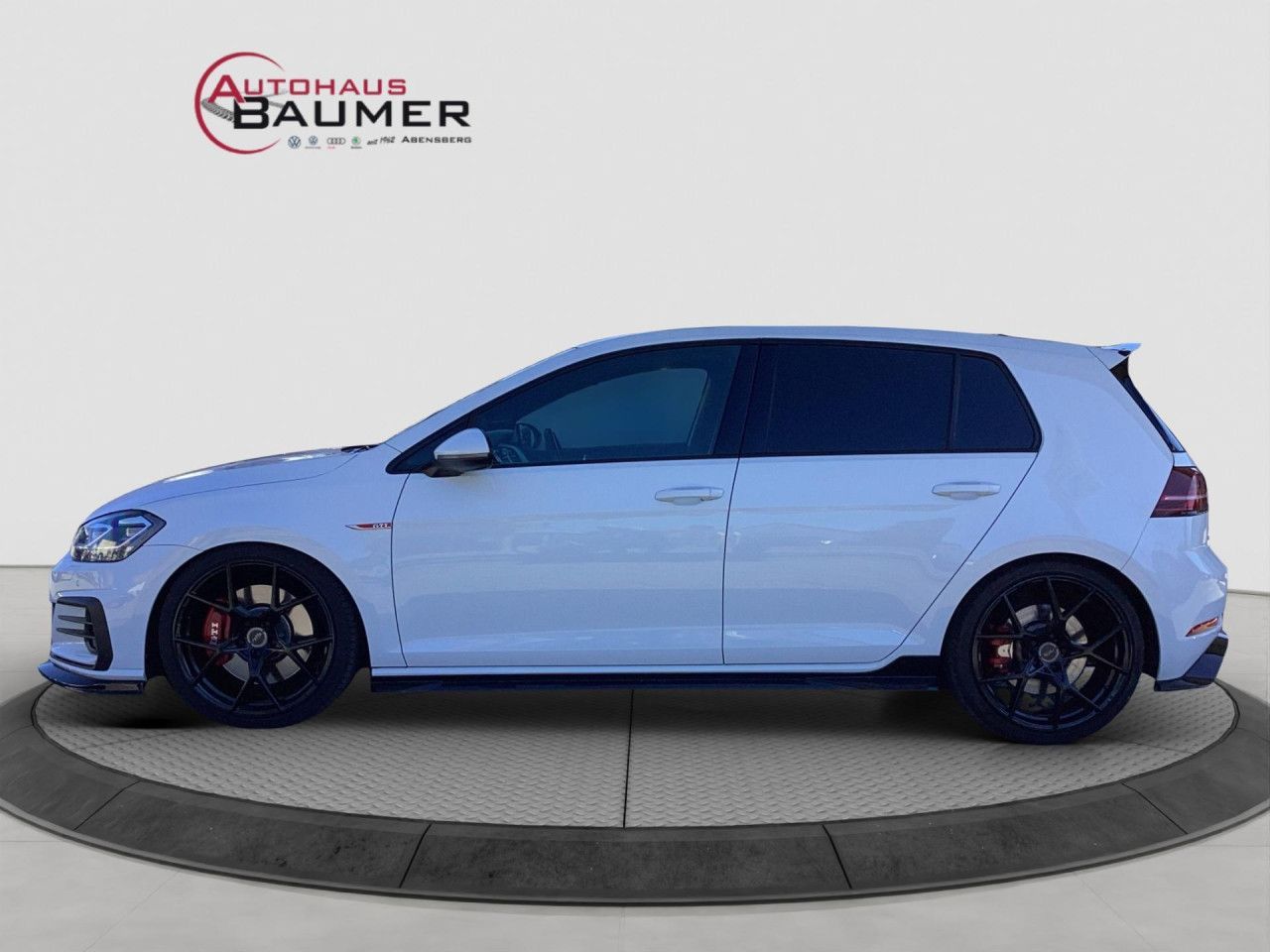 Fahrzeugabbildung Volkswagen Golf VII GTI Performance 2.0 TSI DSG LED NAVI