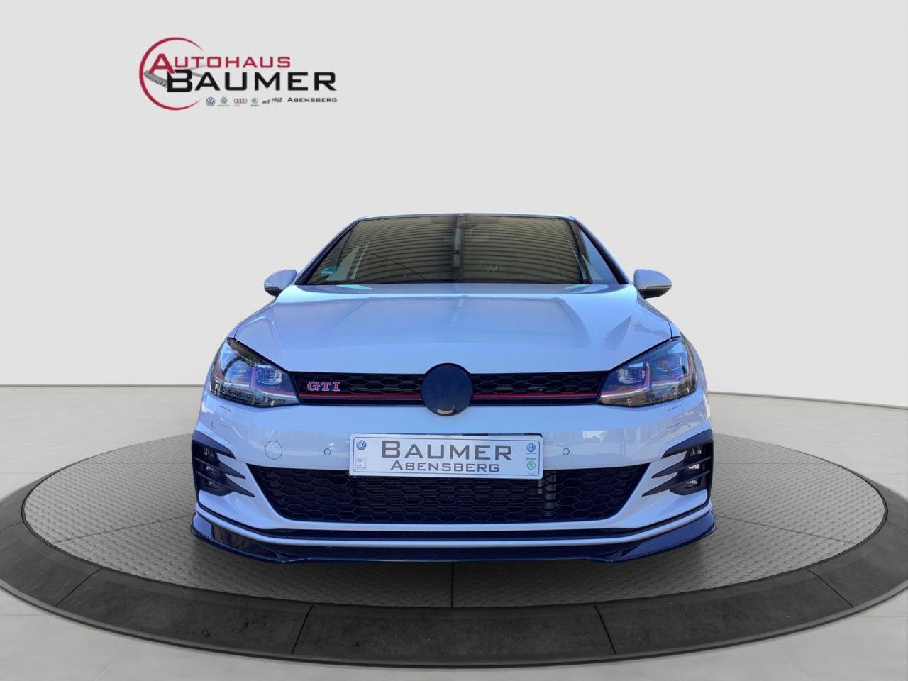 Fahrzeugabbildung Volkswagen Golf VII GTI Performance 2.0 TSI DSG LED NAVI