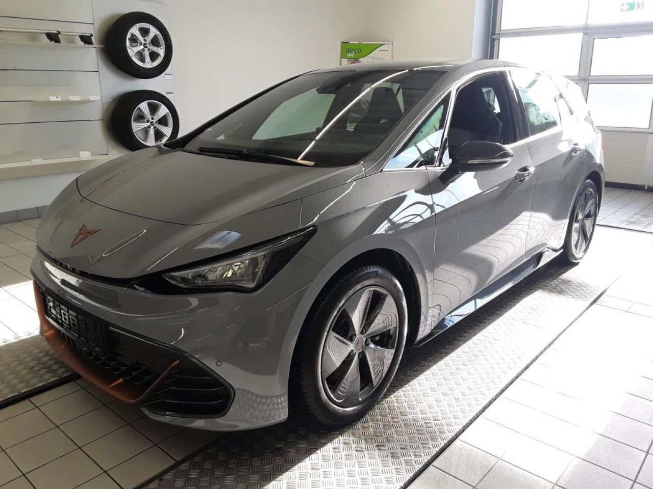 Fahrzeugabbildung CUPRA Born electric 62 kWh Kamera Navi LED Sitzheizung