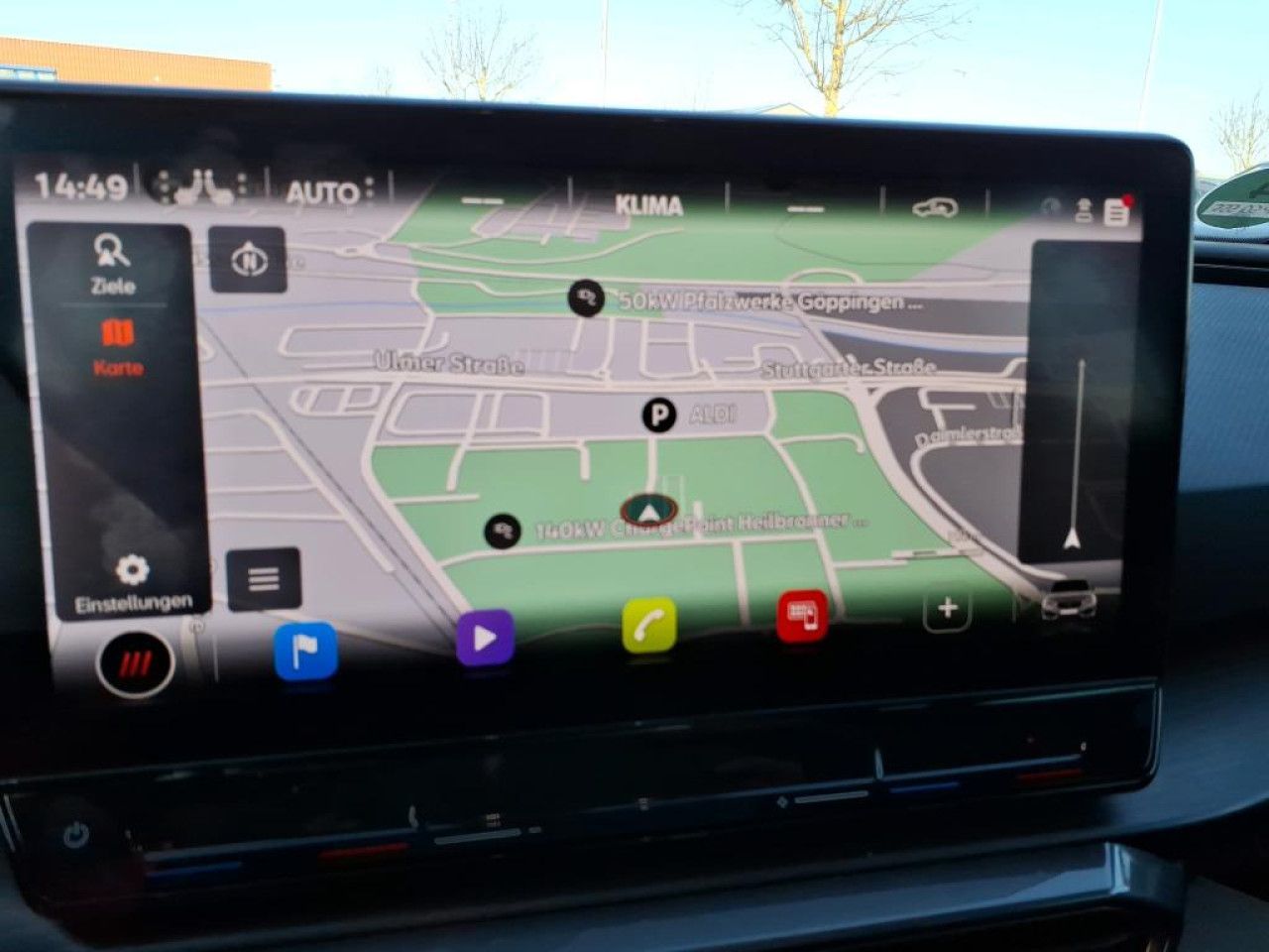 Fahrzeugabbildung CUPRA Leon ST VZ 2.0 TSI DSG Kamera LED Navi Bluetooth