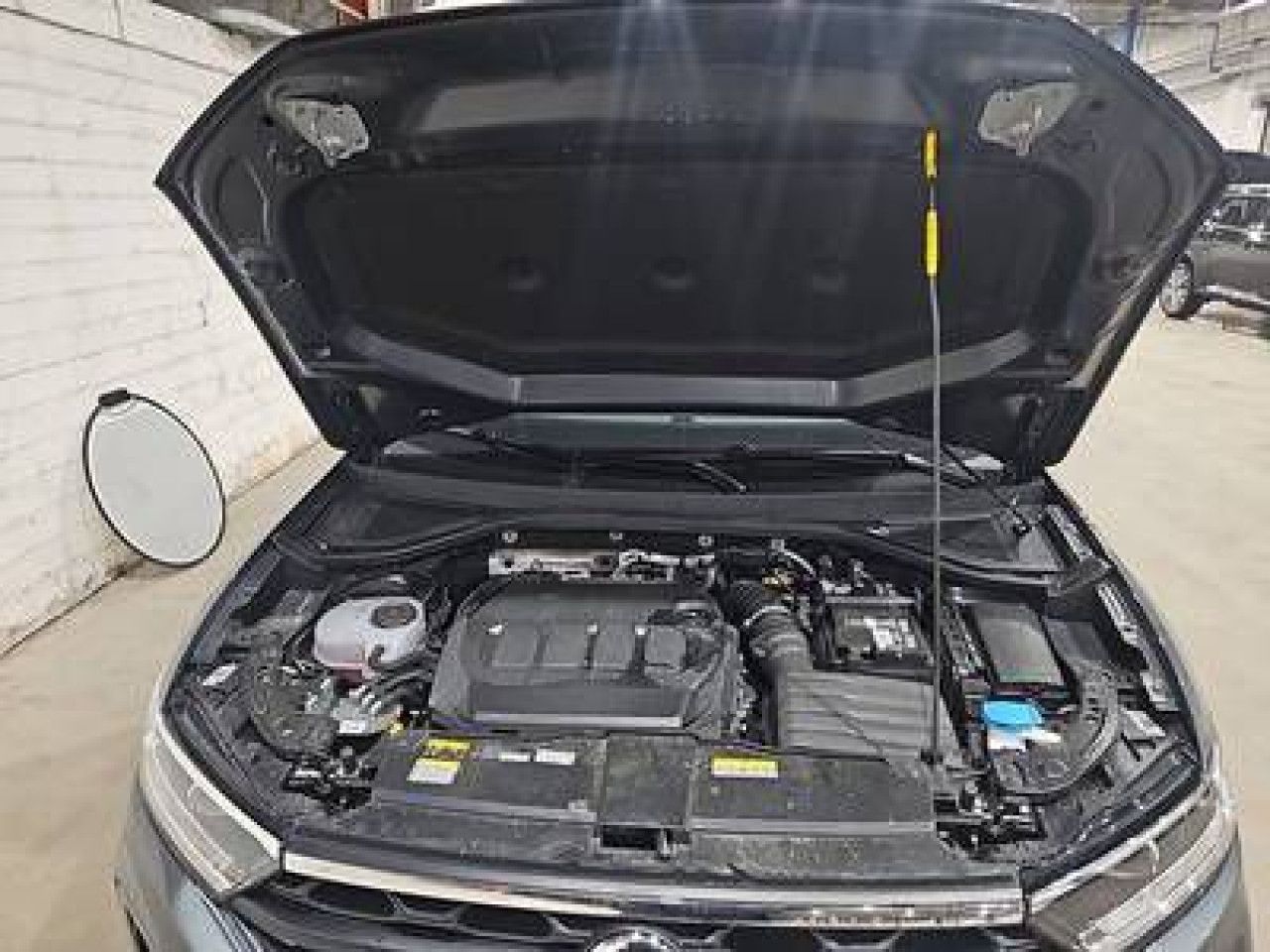 Fahrzeugabbildung Volkswagen T-ROC GOAL 2.0 TDI DSG AHK Navi LED Kamera ACC