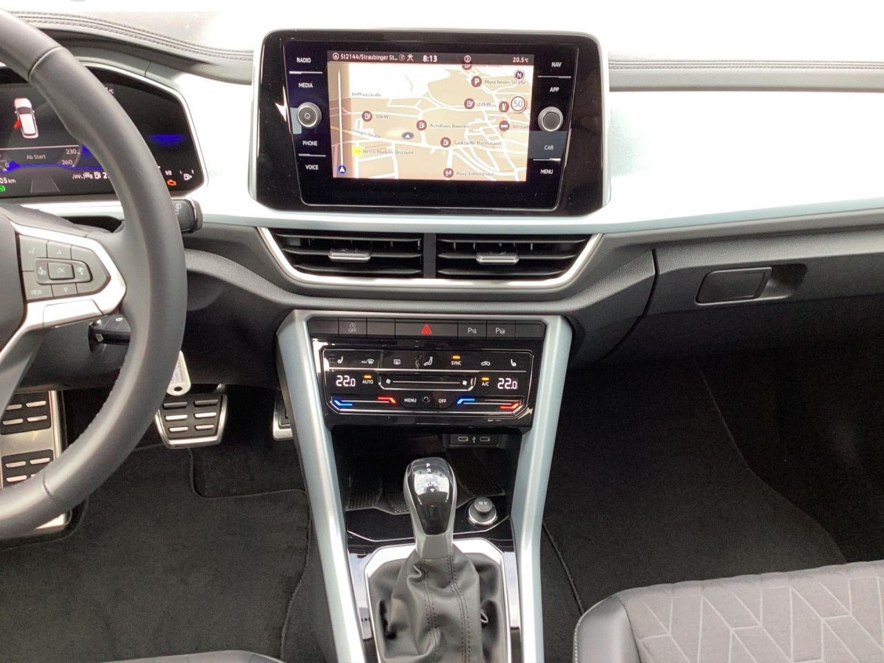 Fahrzeugabbildung Volkswagen T-ROC GOAL 2.0 TDI DSG Kamera Navi LED-Plus AHK