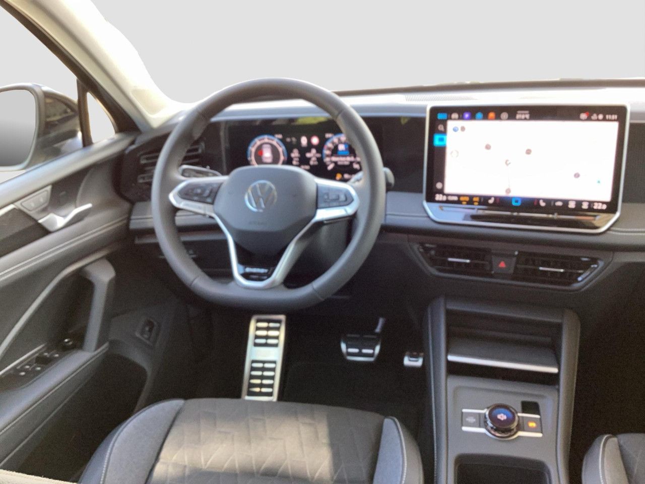 Fahrzeugabbildung Volkswagen Tiguan ENERGY 1.5 l eTSI OPF 110 kW (150 PS) LED