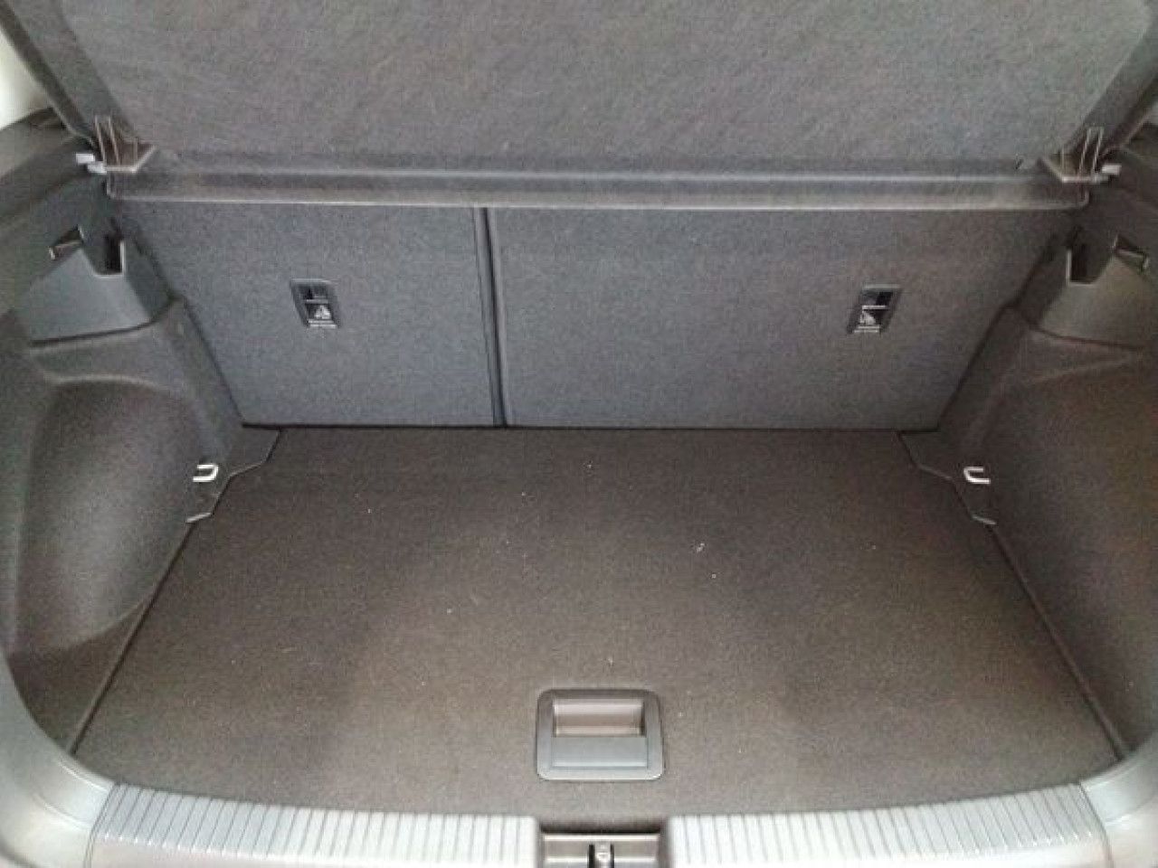 Fahrzeugabbildung Volkswagen T-Cross Life 1.0 TSI DSG Kamera Navi LED ACC SHZ