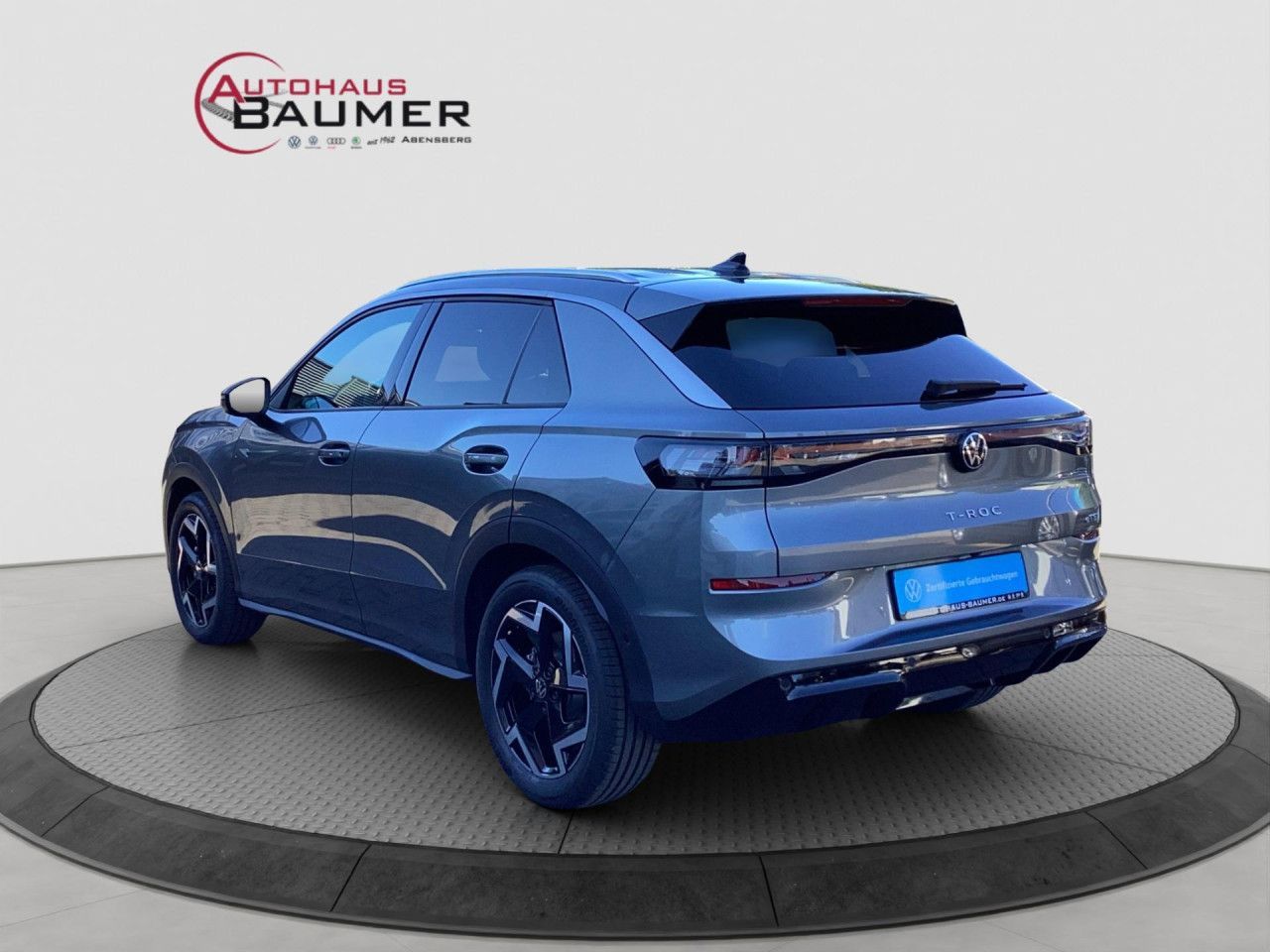 Fahrzeugabbildung Volkswagen T-Roc R-Line 1.5 l eTSI OPF 110 kW (150 PS) LED