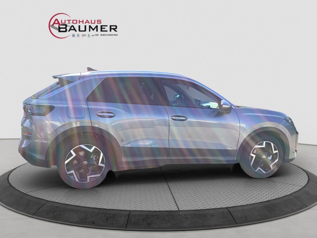 Fahrzeugabbildung Volkswagen T-Roc R-Line 1.5 l eTSI OPF 110 kW (150 PS) LED