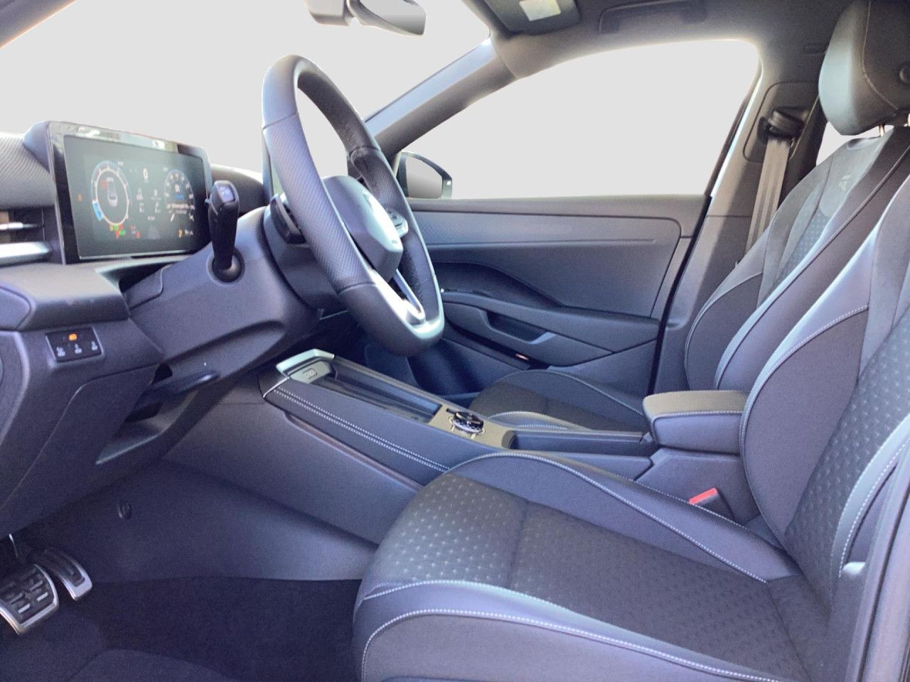Fahrzeugabbildung Volkswagen T-Roc R-Line 1.5 l eTSI OPF 110 kW (150 PS) LED