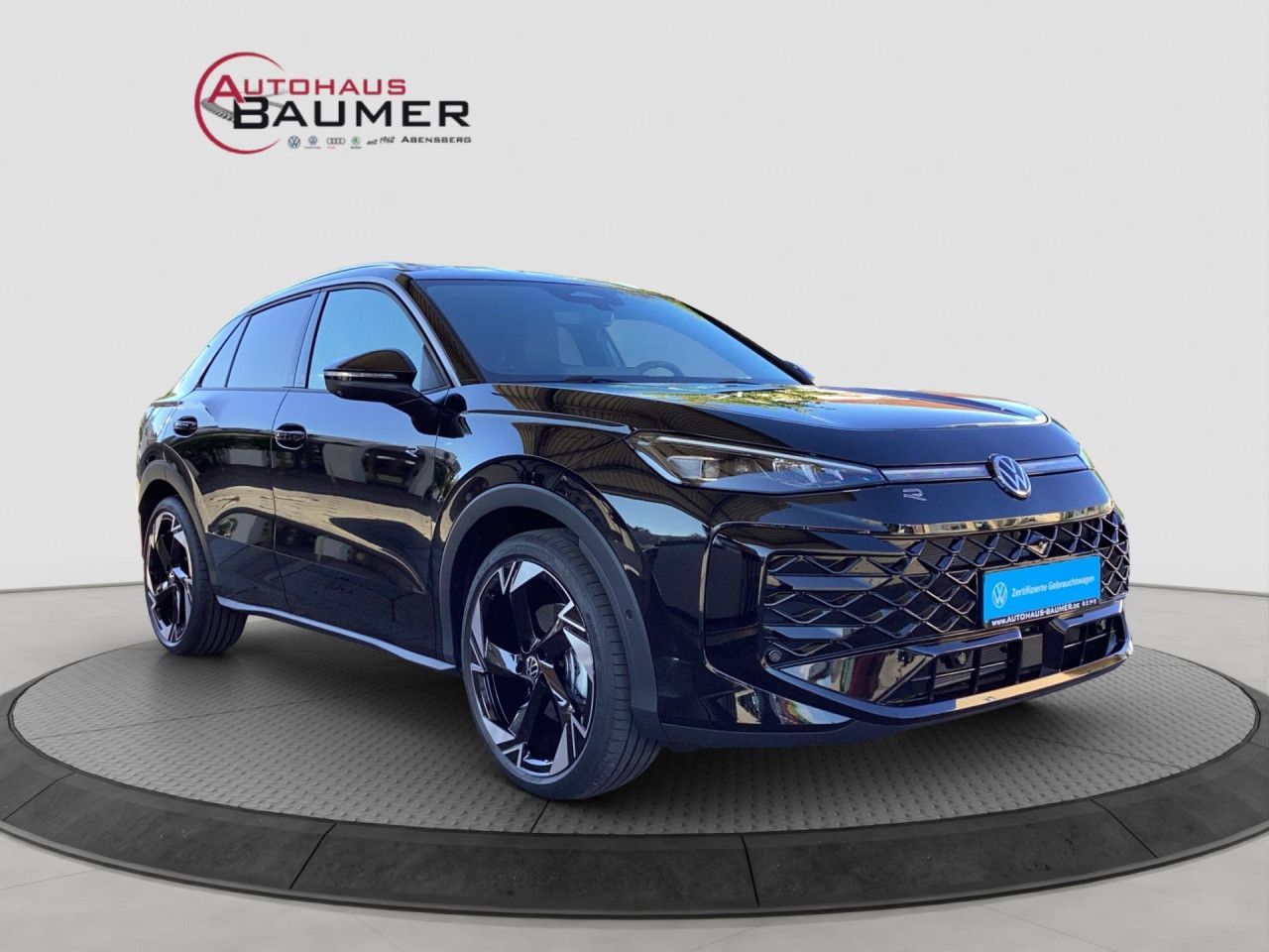 Fahrzeugabbildung Volkswagen T-Roc R-Line 1.5 l eTSI OPF 110 kW (150 PS) LED