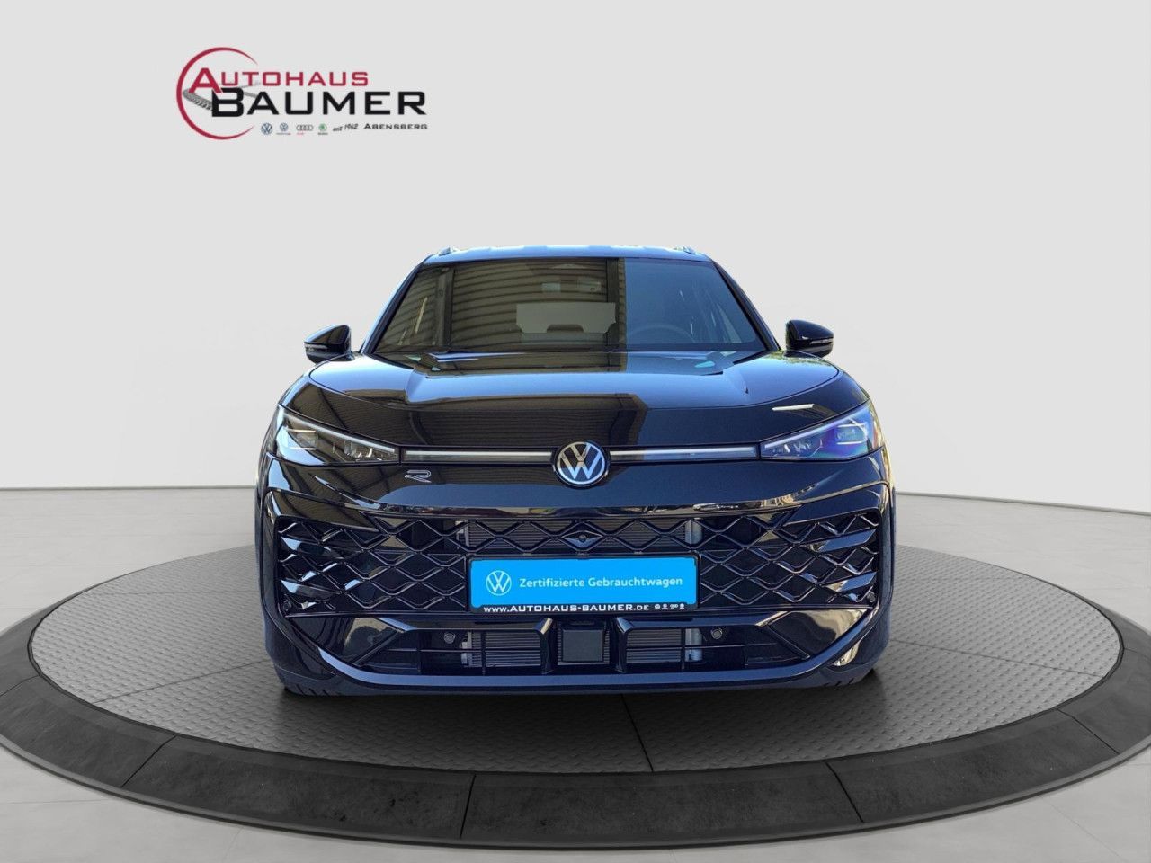 Fahrzeugabbildung Volkswagen T-Roc R-Line 1.5 l eTSI OPF 110 kW (150 PS) LED