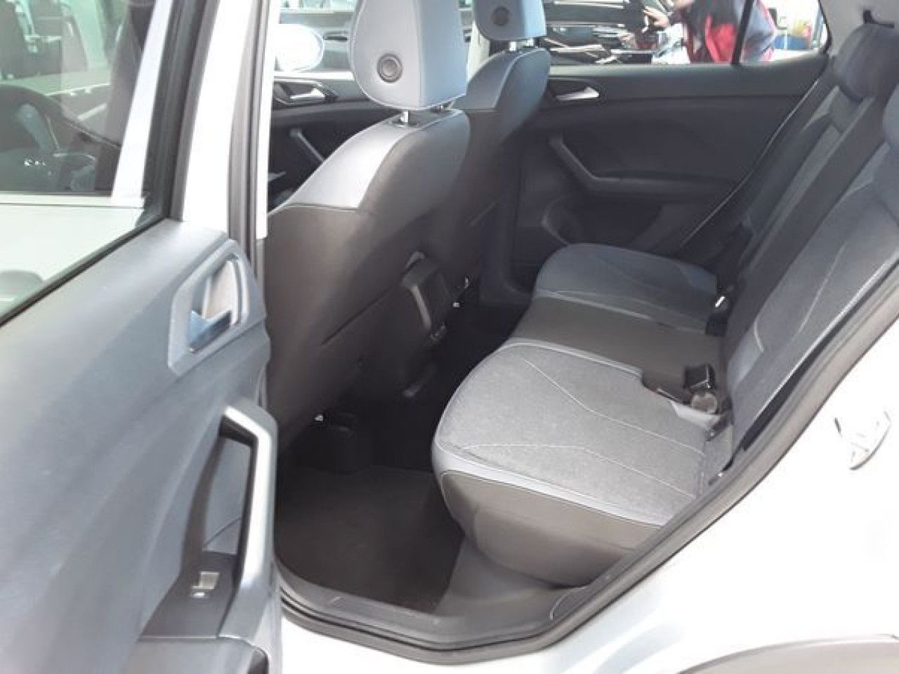 Fahrzeugabbildung Volkswagen T-Cross Style 1.5 TSI DSG Kamera Navi IQ. Light