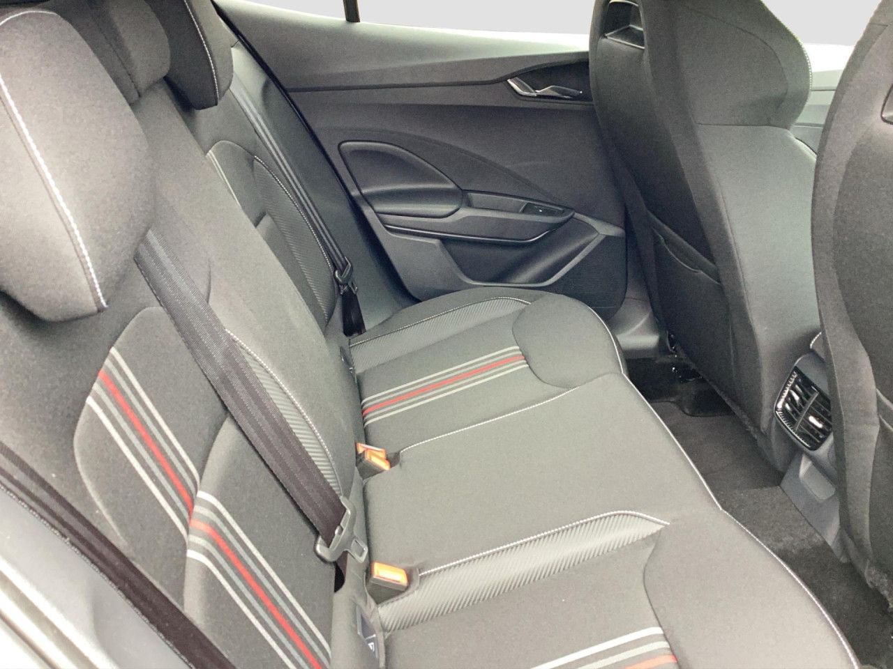 Fahrzeugabbildung SKODA Fabia Monte Carlo 1.0 TSI DSG LED Kamera SHZ PDC