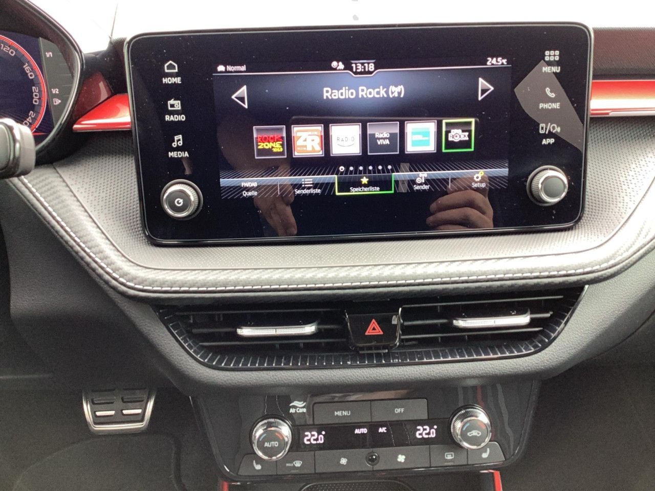Fahrzeugabbildung SKODA Fabia Monte Carlo 1.0 TSI DSG LED Kamera SHZ PDC