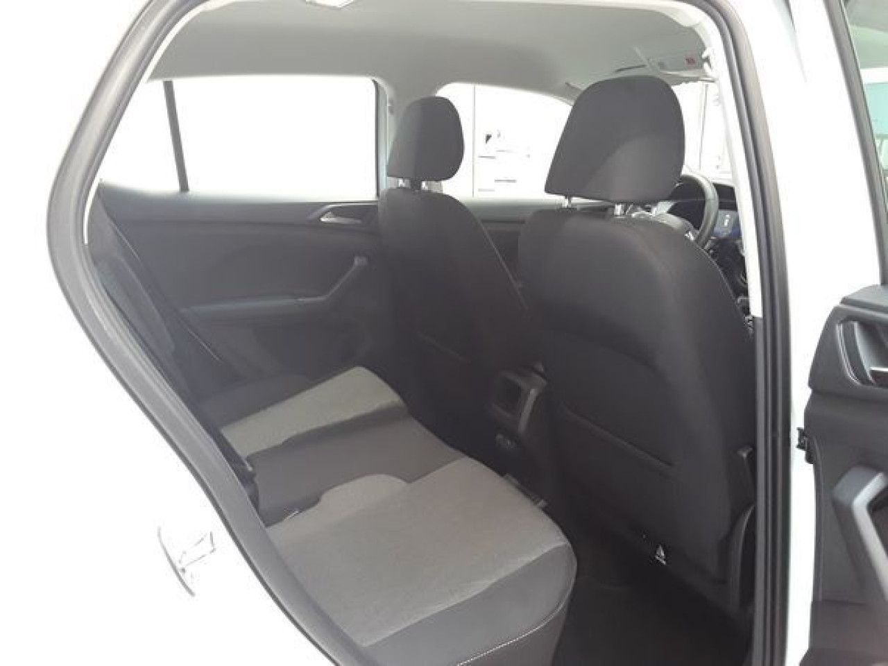 Fahrzeugabbildung Volkswagen T-Cross Life 1.0 TSI Kamera Navi LED ACC Klima