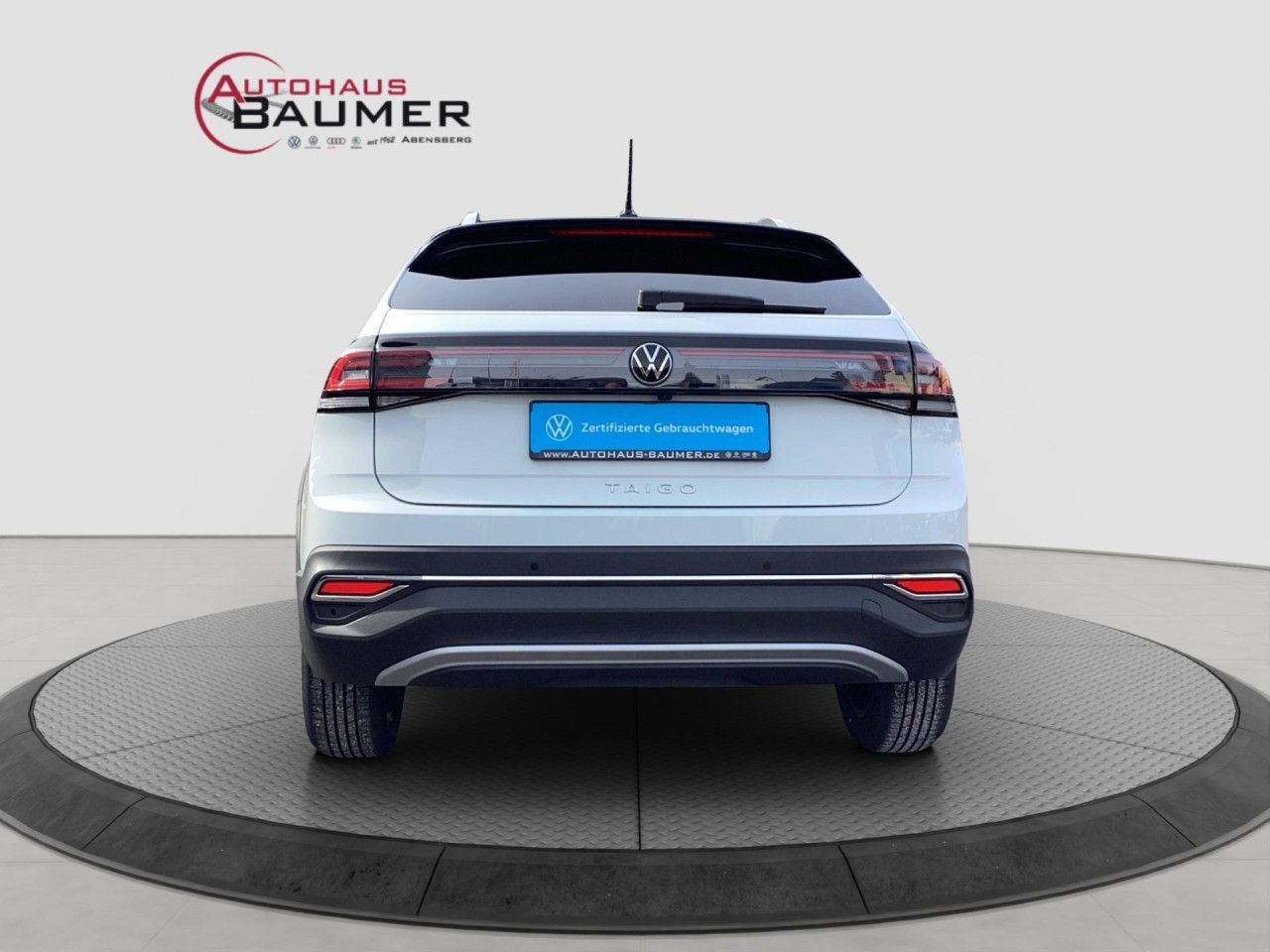 Fahrzeugabbildung Volkswagen Taigo Style 1.0 TSI DSG Kamera IQ Light Black
