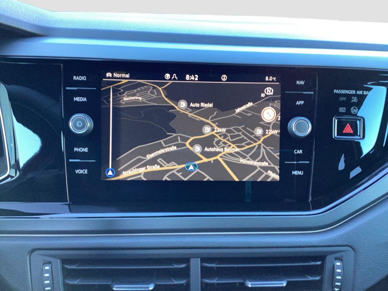 Fahrzeugabbildung Volkswagen Polo R-Line 1.0 TSI DSG Kamera IQ.Light Navi LED