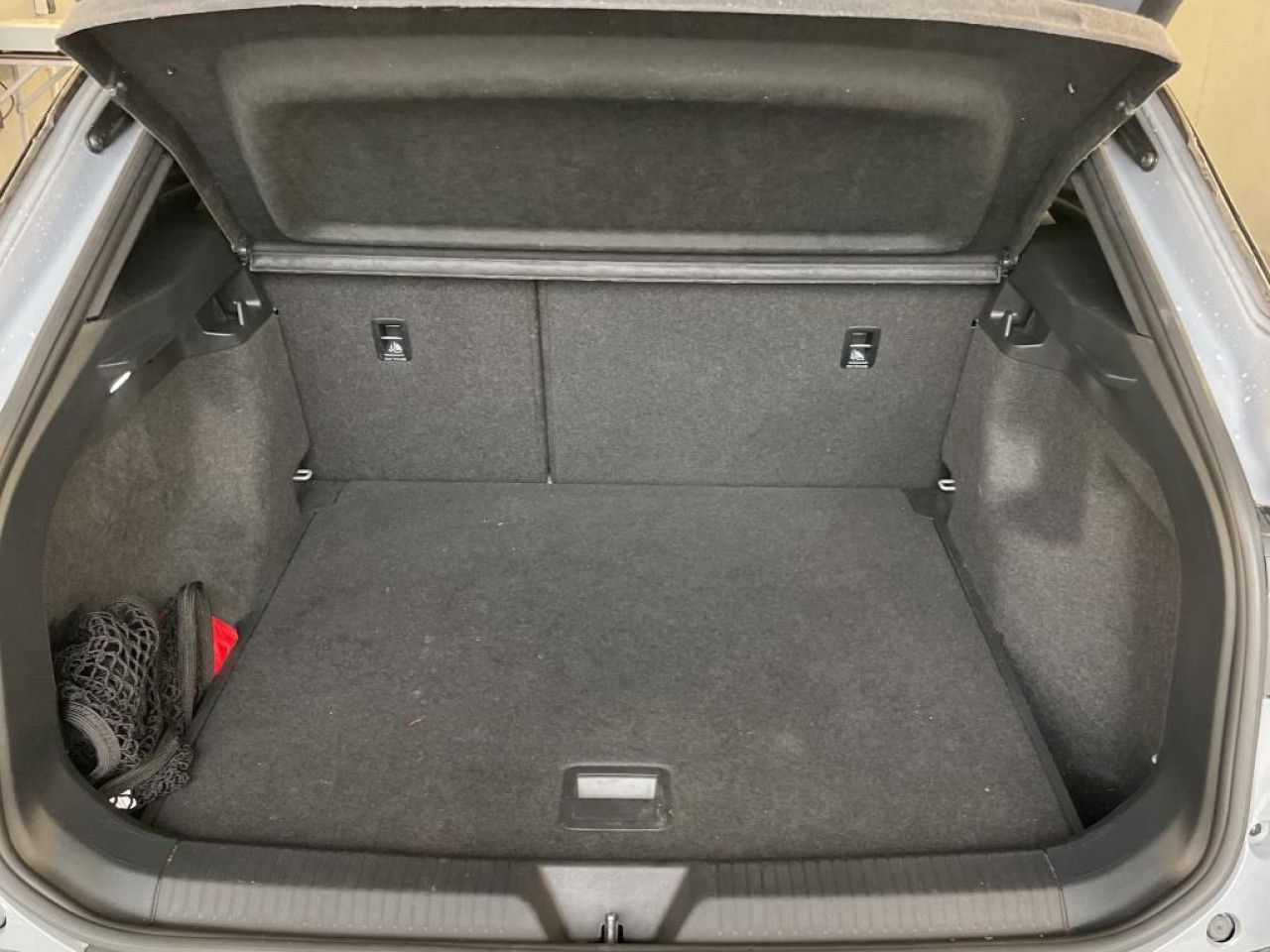 Fahrzeugabbildung Volkswagen ID.4 Pure Performance 55kWh Panorama el. Navi