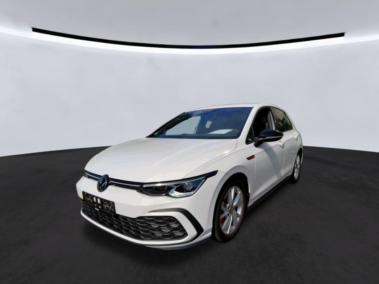 Fahrzeugabbildung Volkswagen Golf VIII GTI 2.0 TSI DSG IQ.Light Navi Kamera