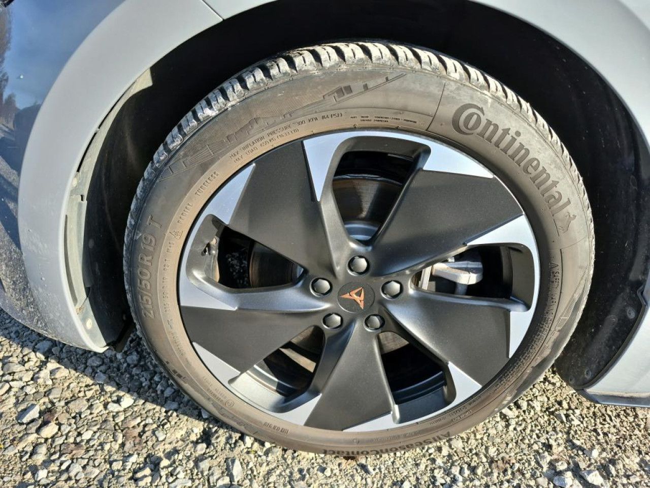 Fahrzeugabbildung CUPRA Born e-Boost electric 62 kWh Navi LED Kamera