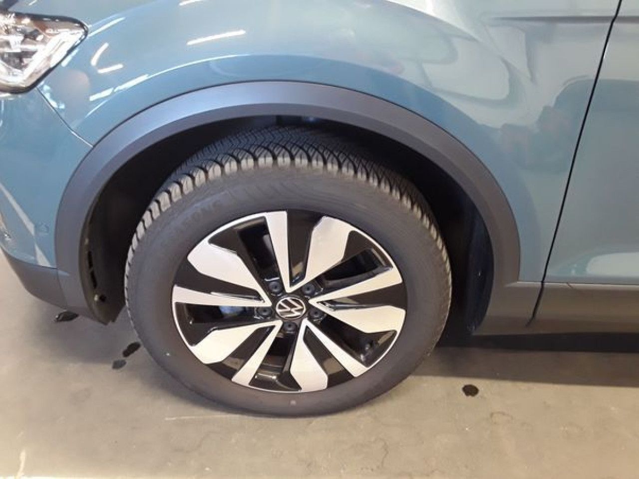 Fahrzeugabbildung Volkswagen T-Roc GOAL 1.5 TSI DSG Navi LED-Plus Kamera