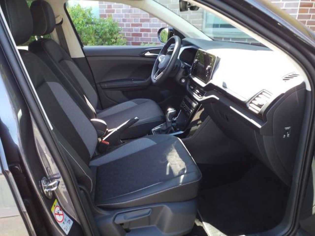 Fahrzeugabbildung Volkswagen T-Cross GOAL 1.5 TSI DSG AHK Navi Kamera LED ACC