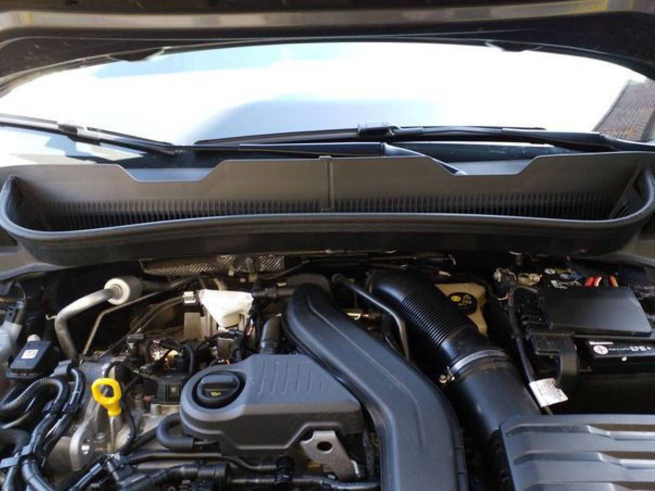 Fahrzeugabbildung Volkswagen T-Cross GOAL 1.5 TSI DSG AHK Navi Kamera LED ACC
