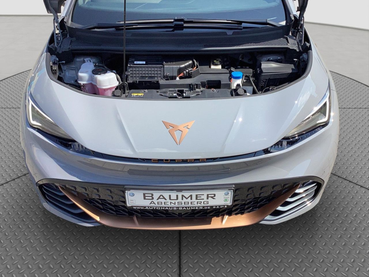 Fahrzeugabbildung CUPRA Born electric 62 kWh Kamera Navi LED LM 19 Zoll