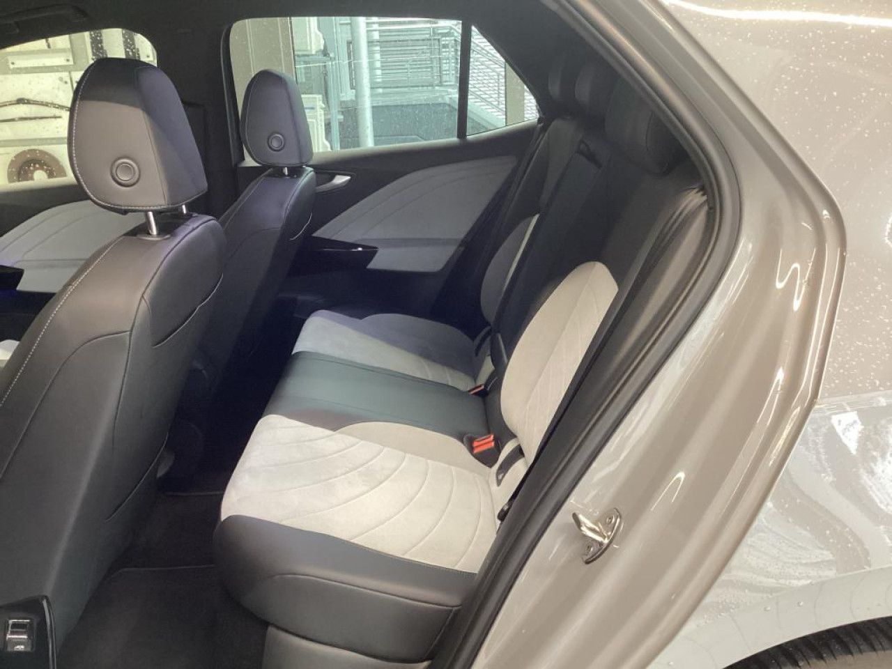Fahrzeugabbildung Volkswagen ID.3 MOVE Pro 62 kWh Kamera LED Navi ACC Klima
