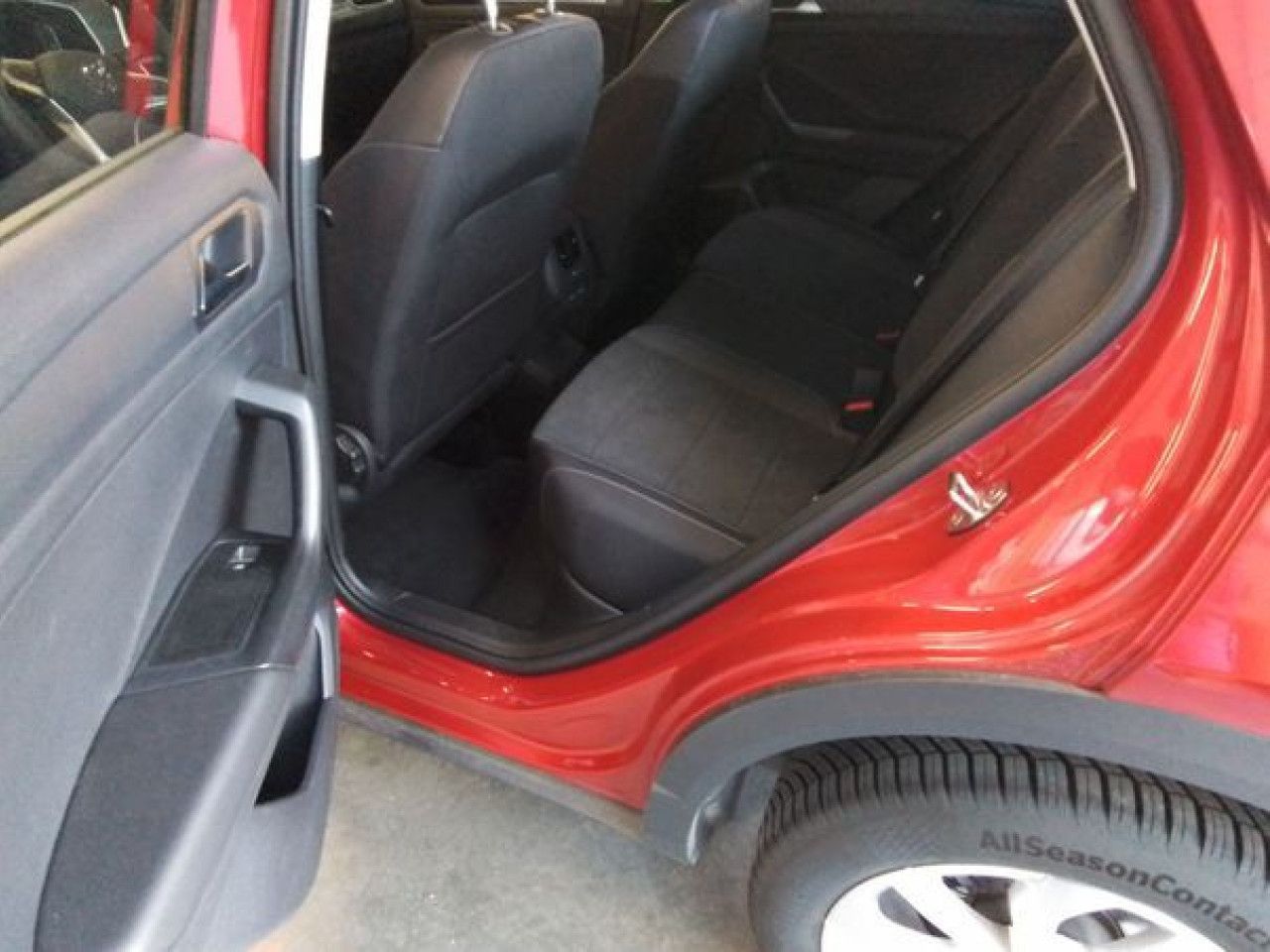 Fahrzeugabbildung Volkswagen T-Roc Style 1.5 TSI DSG Standheizung Kamera Navi