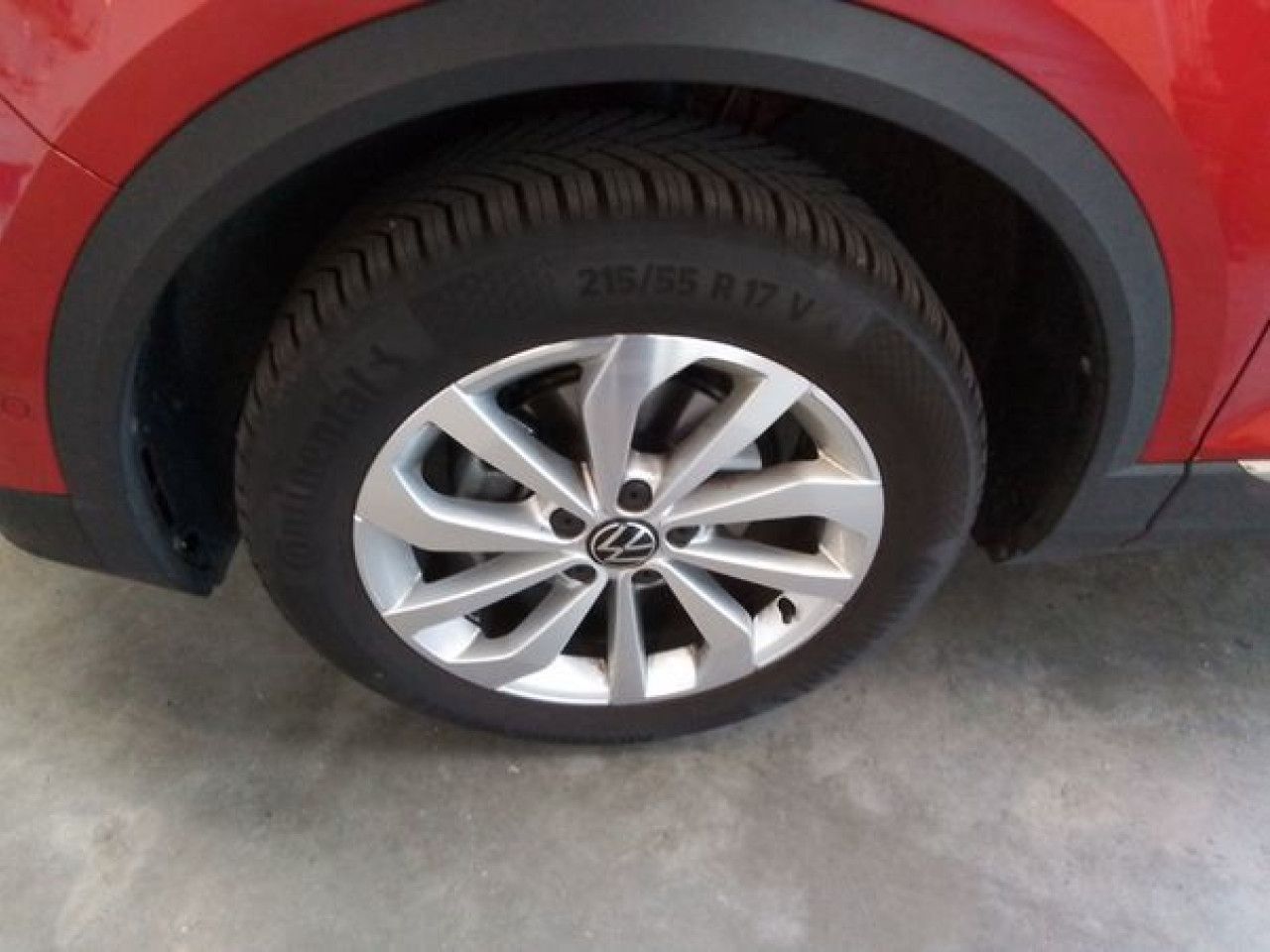 Fahrzeugabbildung Volkswagen T-Roc Style 1.5 TSI DSG Standheizung Kamera Navi