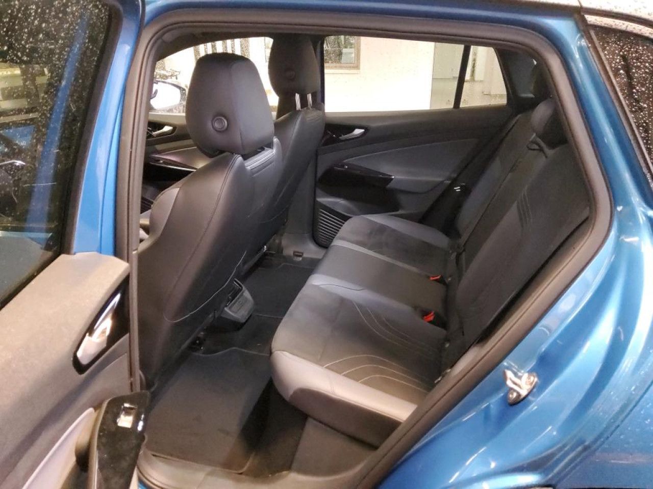 Fahrzeugabbildung Volkswagen ID.4 MOVE 55 kWh Kamera Navi LED LM 19 Zoll