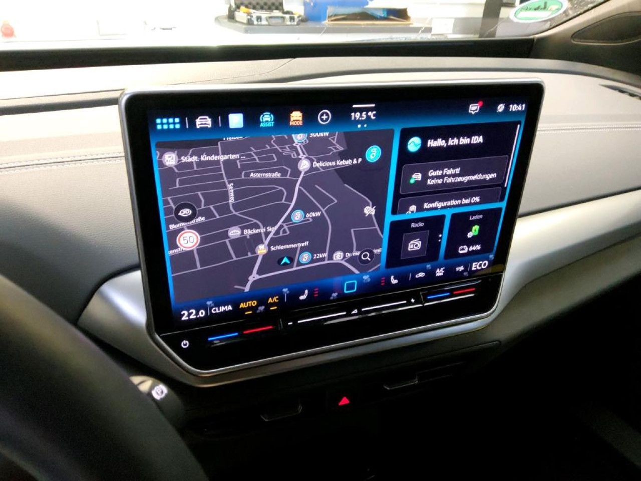 Fahrzeugabbildung Volkswagen ID.4 MOVE 55 kWh Kamera Navi LED LM 19 Zoll