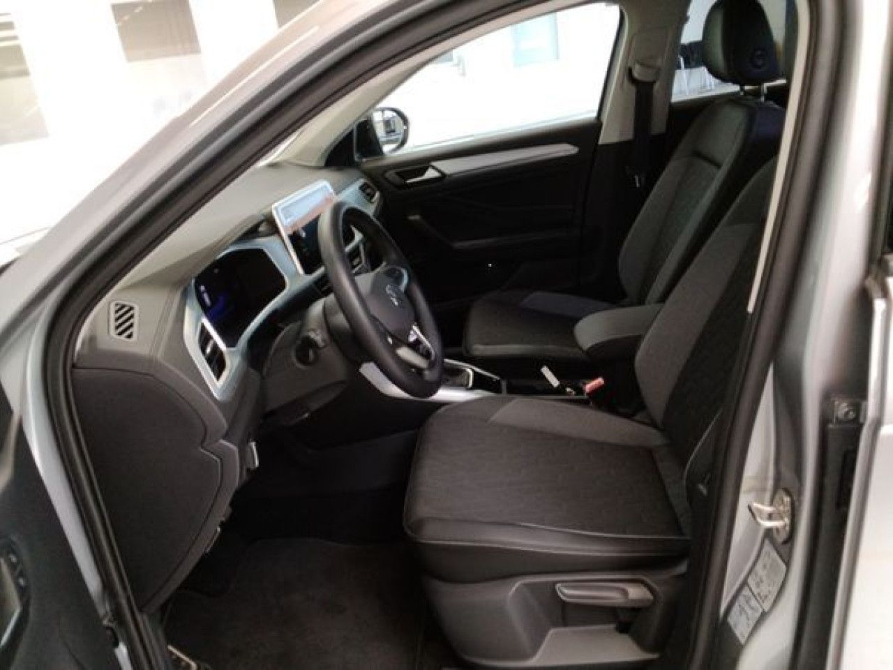 Fahrzeugabbildung Volkswagen T-Roc GOAL 1.5 TSI DSG Kamera Navi LED ACC Klima