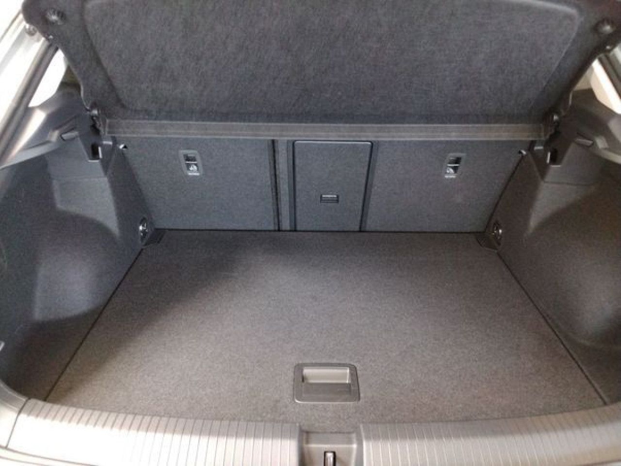 Fahrzeugabbildung Volkswagen T-Roc GOAL 1.5 TSI DSG Kamera Navi LED ACC Klima