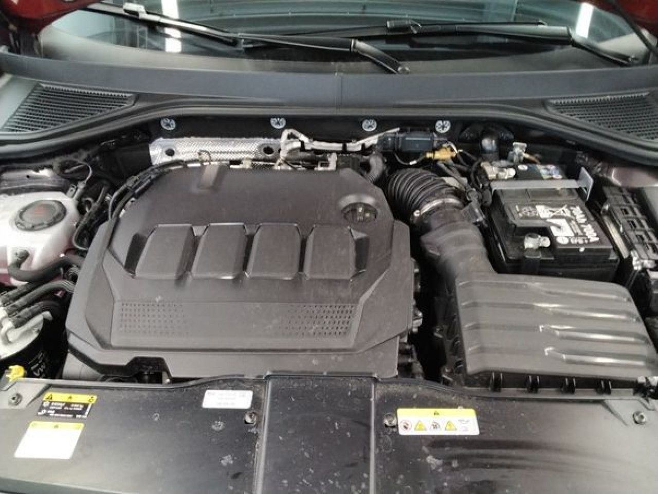 Fahrzeugabbildung Volkswagen T-Roc Life 2.0 TDI DSG Kamera Navi LED ACC SHZ