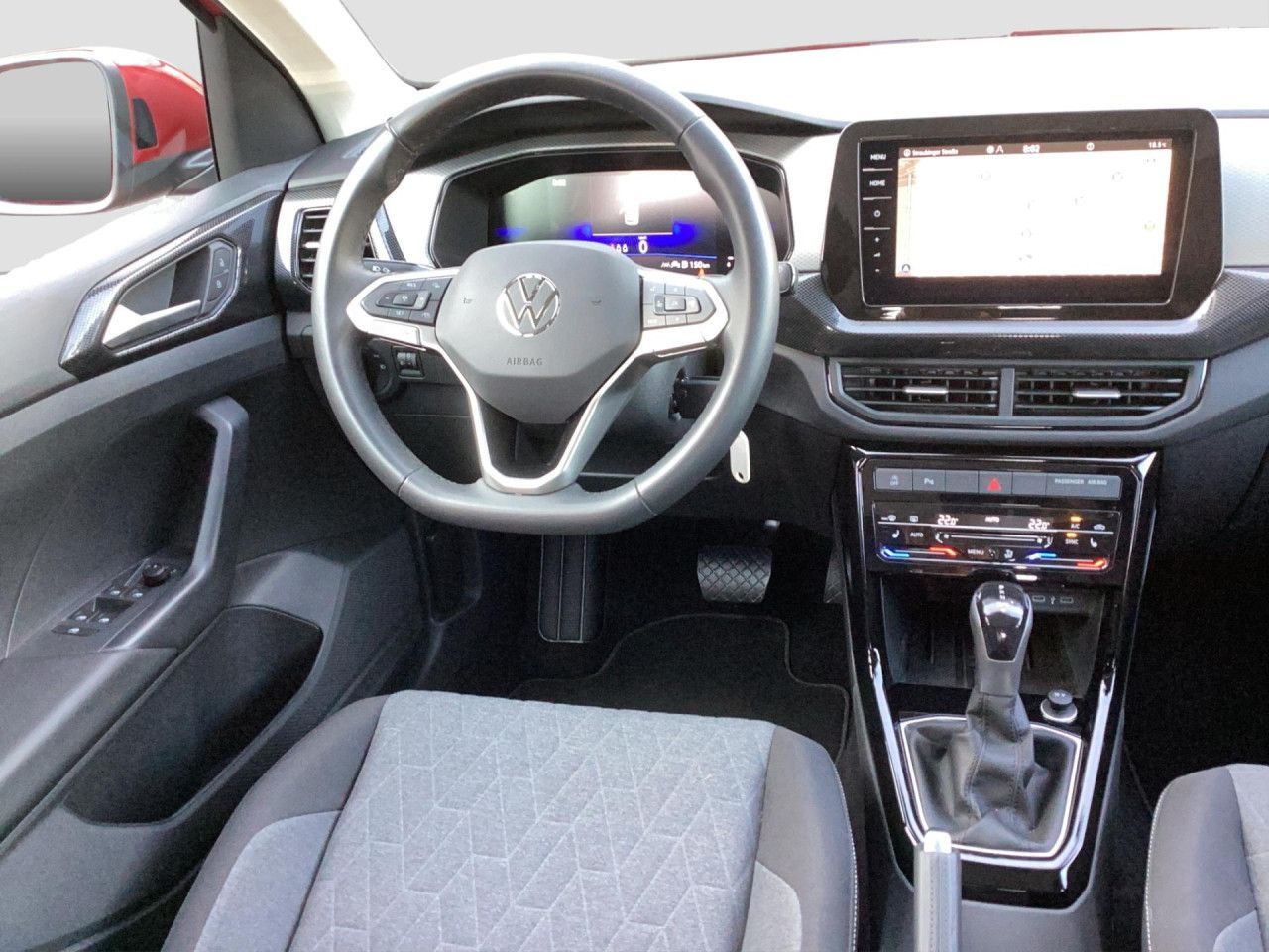 Fahrzeugabbildung Volkswagen T-Cross Life 1.0 TSI DSG Kamera Navi LED ACC PDC