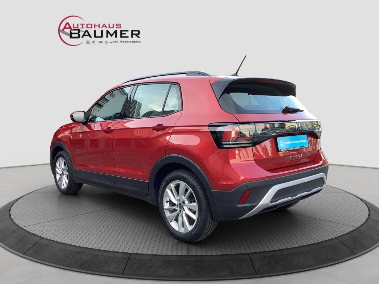 Fahrzeugabbildung Volkswagen T-Cross Life 1.0 TSI DSG Kamera Navi LED ACC PDC