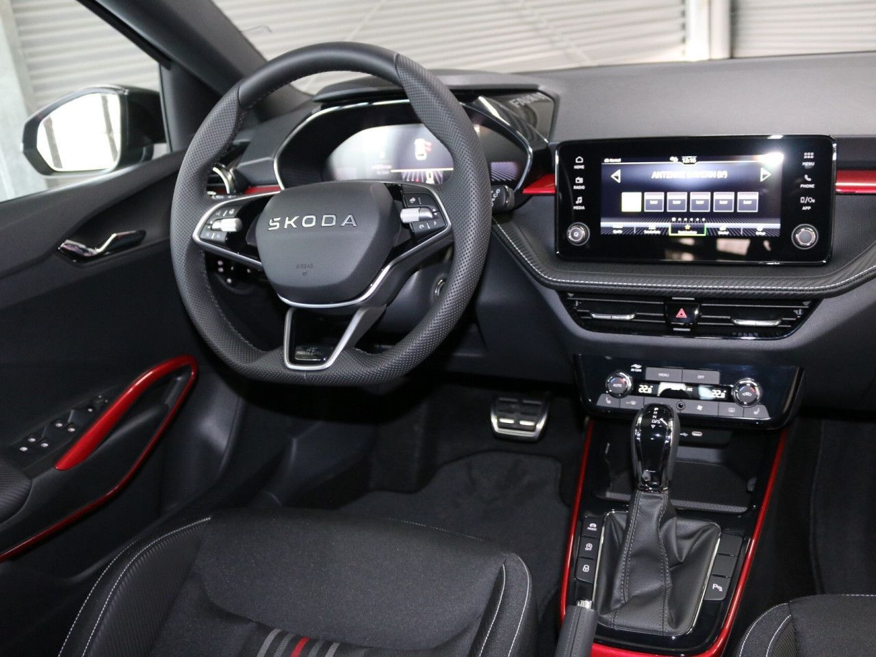 Fahrzeugabbildung SKODA Fabia Monte Carlo 1.0 TSI DSG LED Kamera Klima