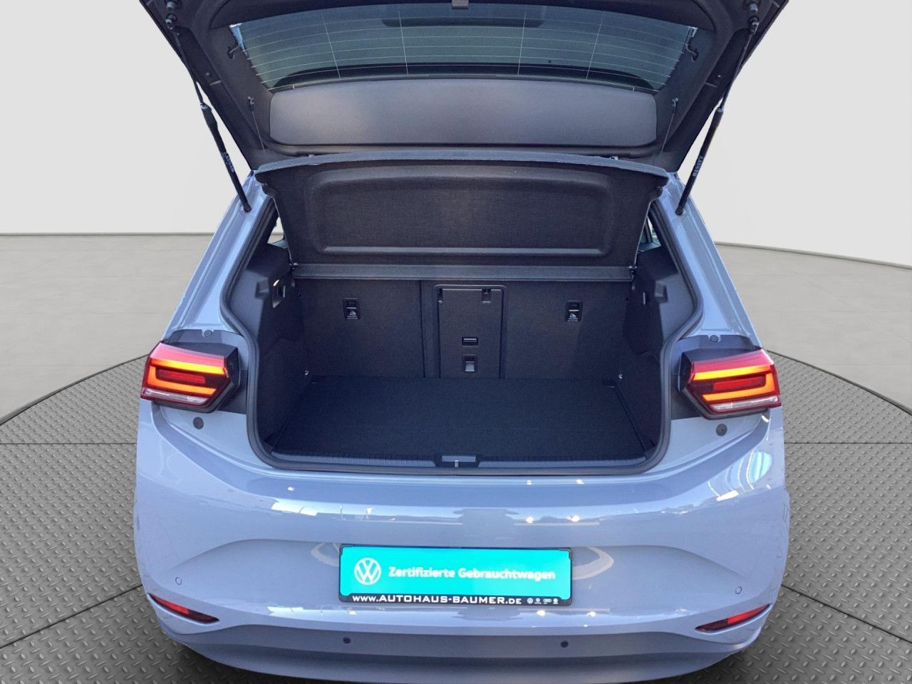 Fahrzeugabbildung Volkswagen ID.3 Neo Life 140 kW (190 PS) 58 kWh Bluetooth