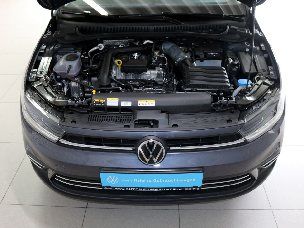Fahrzeugabbildung Volkswagen Polo Style 1.0 TSI DSG Navi IQ Light ACC PDC SHZ