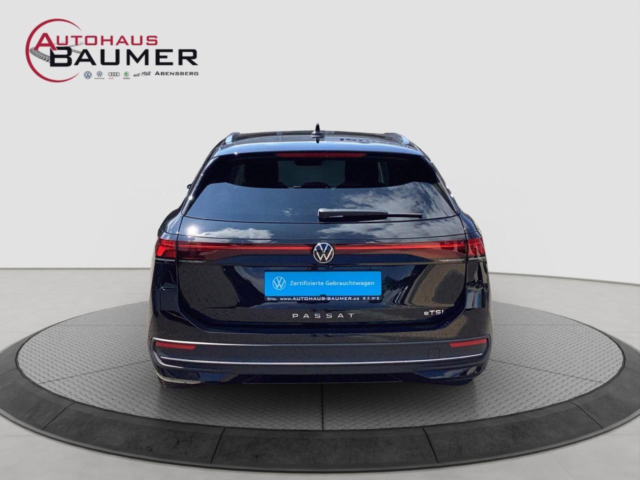Fahrzeugabbildung Volkswagen Passat Business 1.5 eTSI DSG AHK Kamera Navi LED