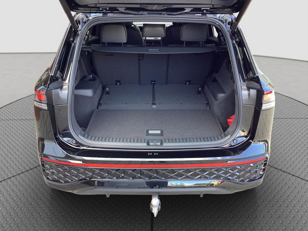 Fahrzeugabbildung Volkswagen Tayron R-Line 2.0 l TSI OPF 4MOTION 195 kW (265