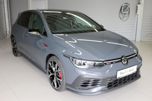 Fahrzeugabbildung Volkswagen Golf GTI Clubsport 2.0 l TSI OPF 221 kW (300 PS)