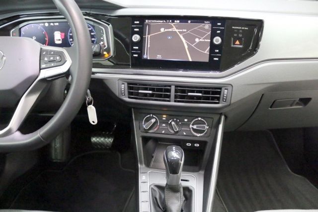 Fahrzeugabbildung Volkswagen Polo Style 1.0 TSI DSG Navi LED Dig. Cockpit ACC